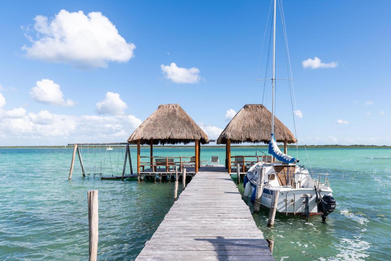 Lagoon Front Hut: Daily Cleaning, Bikes & Kayaks! バカラル エクステリア 写真