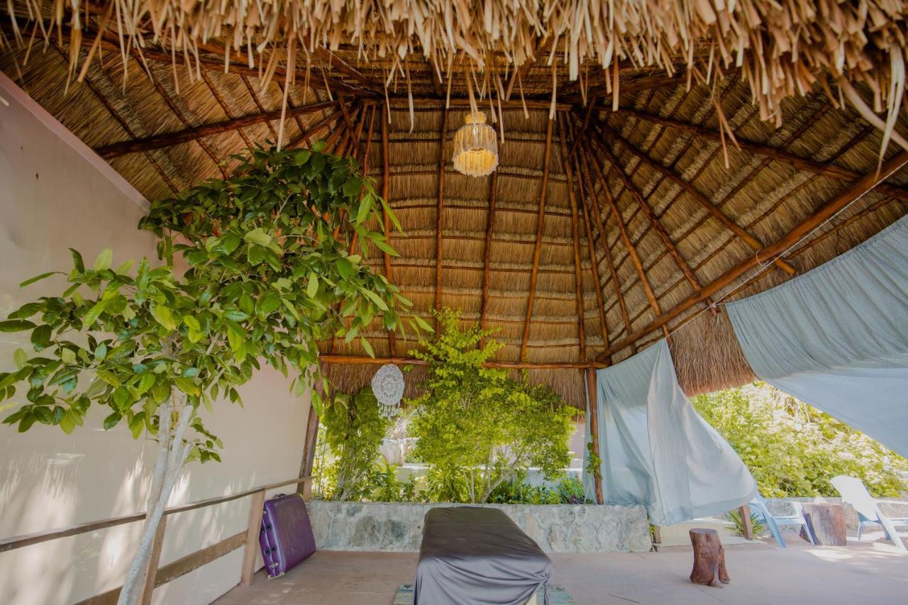 Lagoon Front Hut: Daily Cleaning, Bikes & Kayaks! バカラル エクステリア 写真